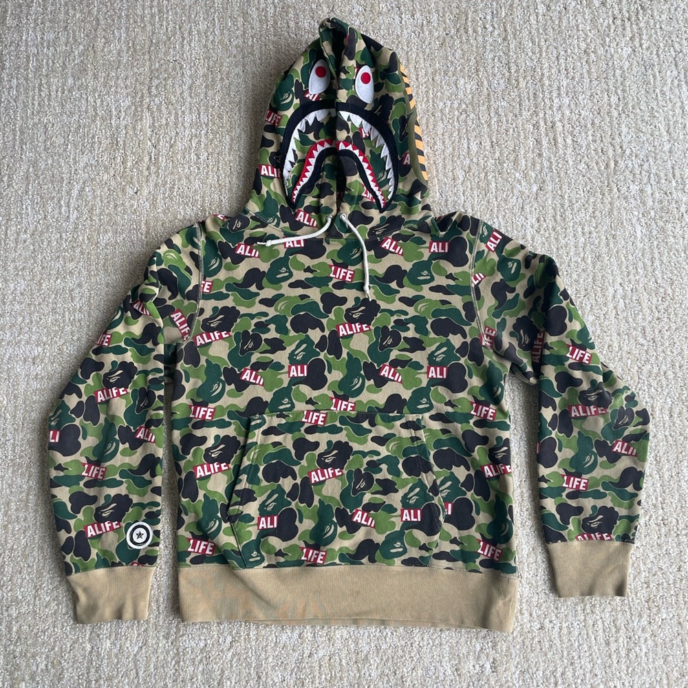 MINT Bape X Alife ABC Camo Pullover Shark Hoodie Size Medium A Bathing Ape Rare
